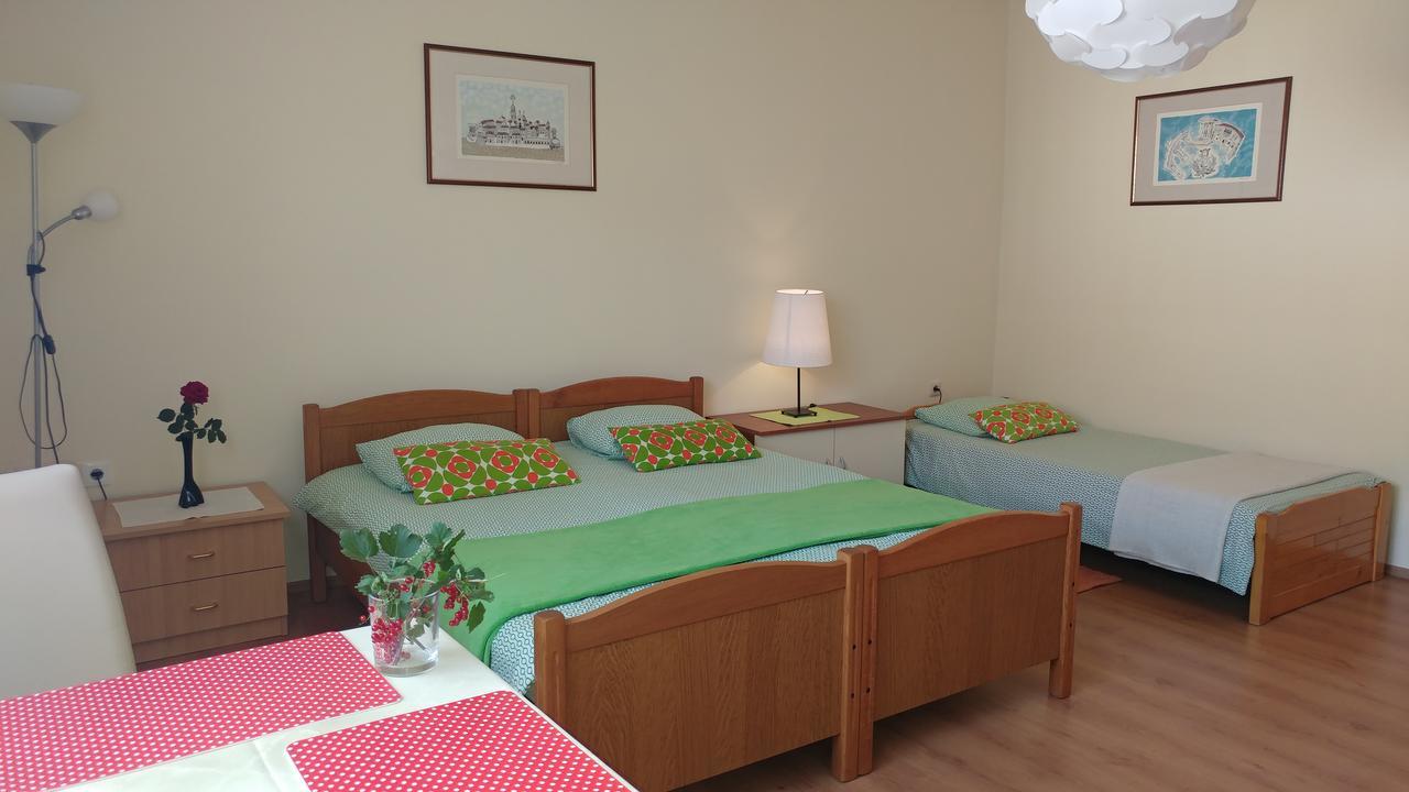 Apartment Cecilia Копривница Экстерьер фото